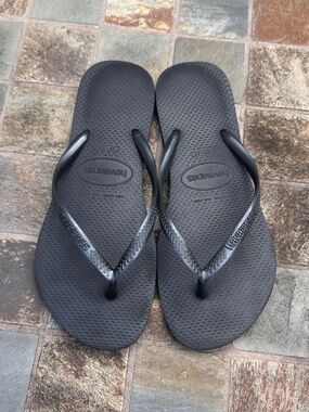 Havaiana Flip Flops Black Size 9